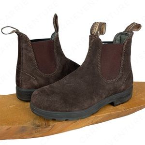 Brown suede Blundstone boots